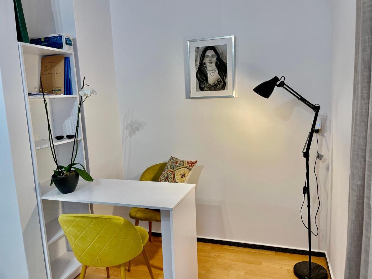 Warsaw Concierge Wola Ratusz Apartment Luaran gambar